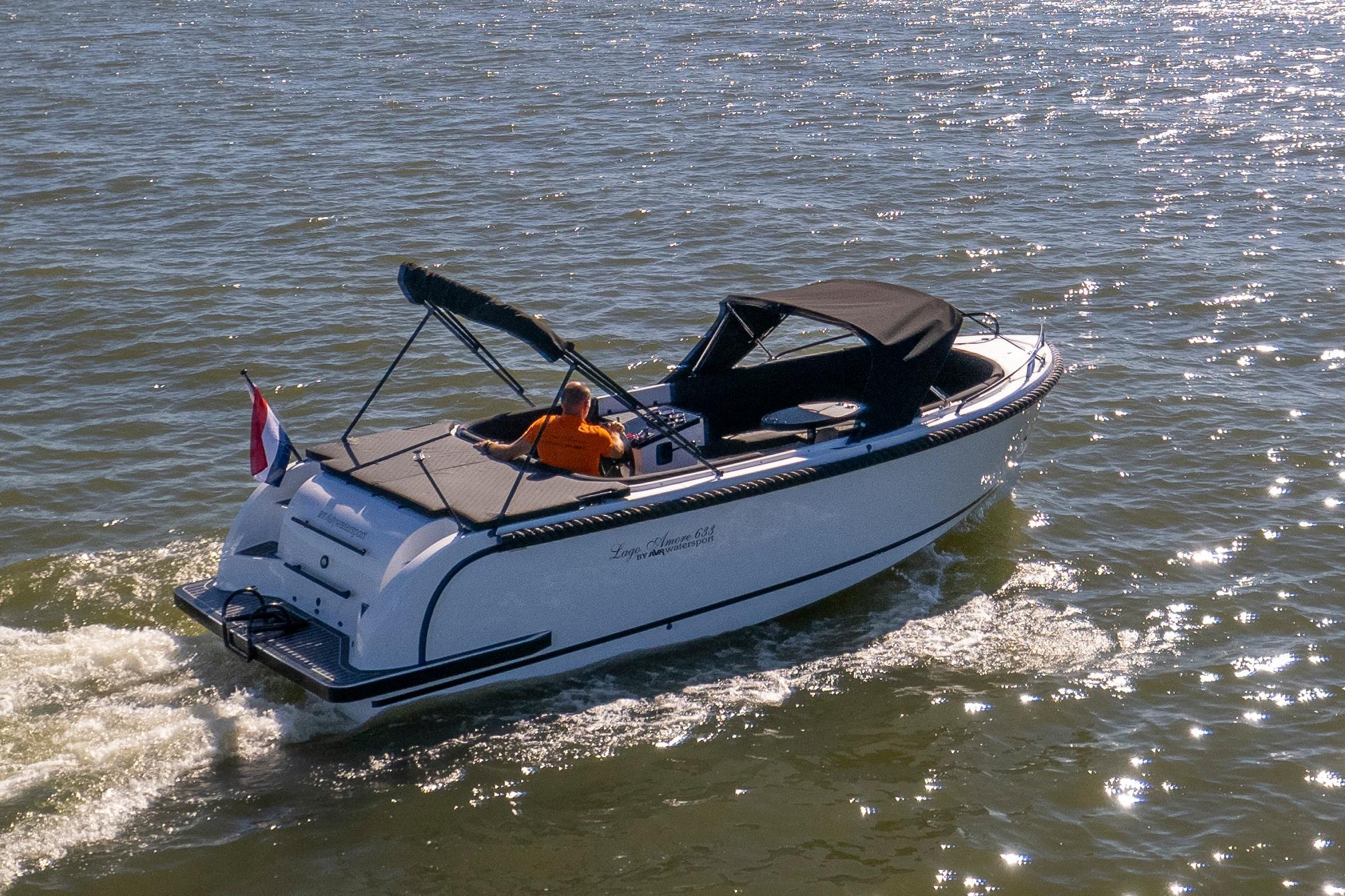 Lago Amore 633 Tender foto 2