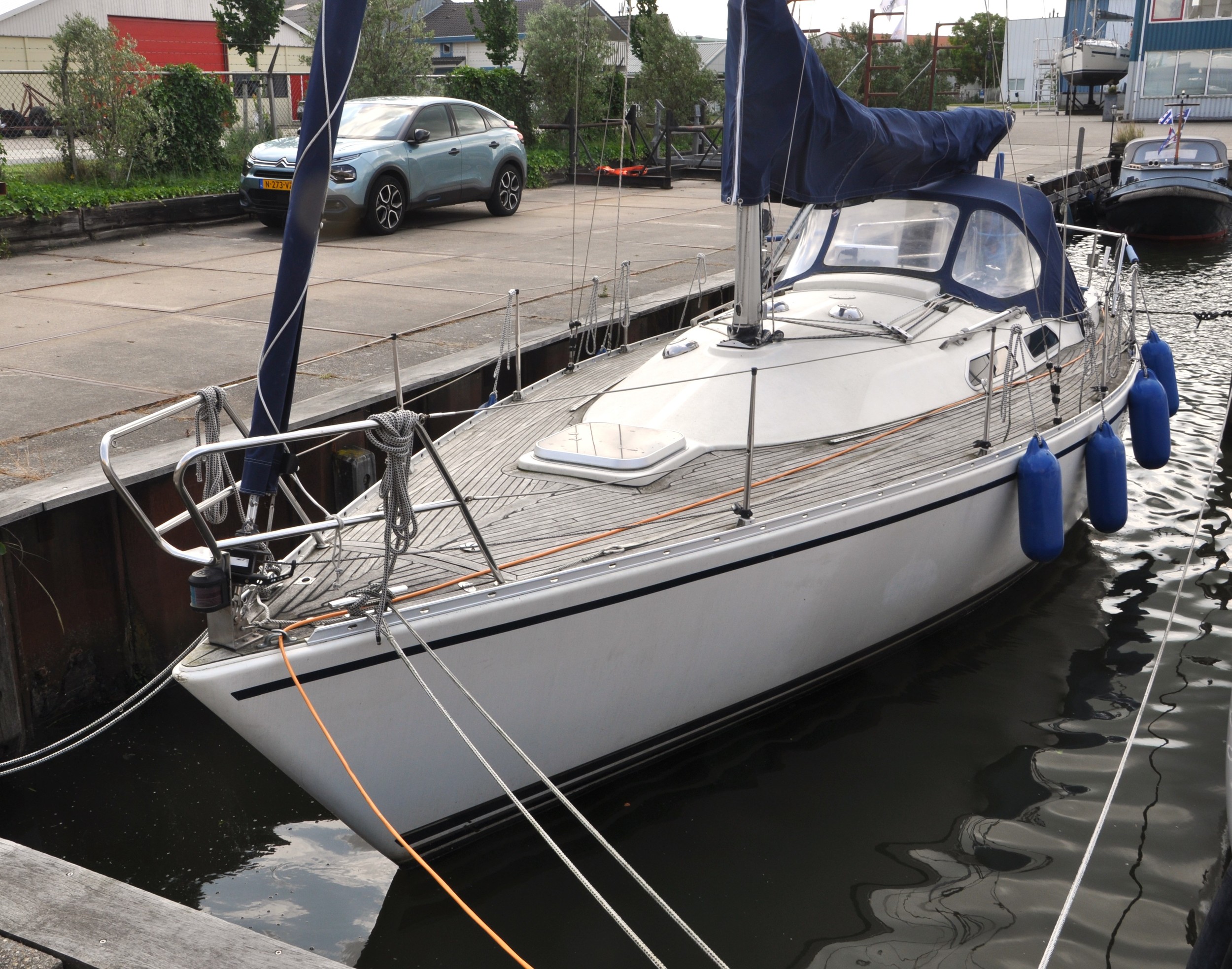 Albin Nova 33