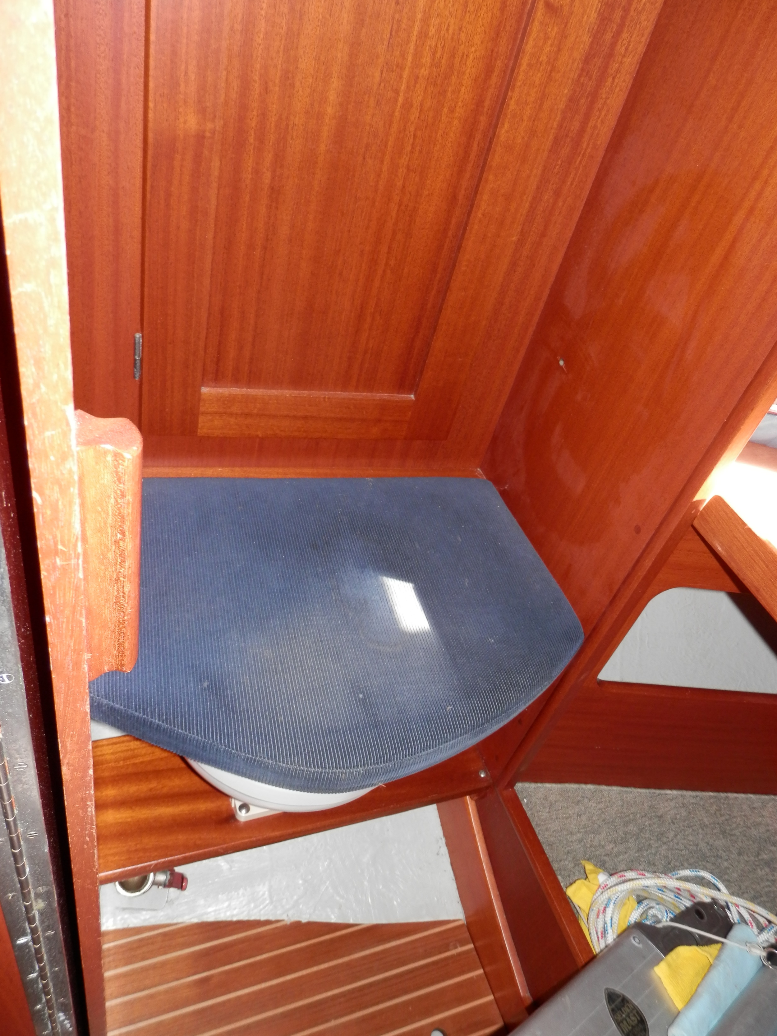 Hallberg Rassy 29 foto: 32