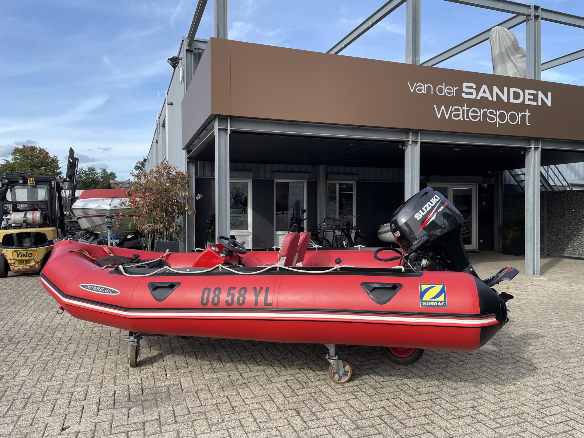 Zodiac Futura MK3