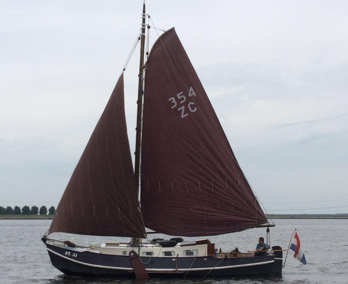 Zeeschouw ST31 Staveren 31 foto: 1