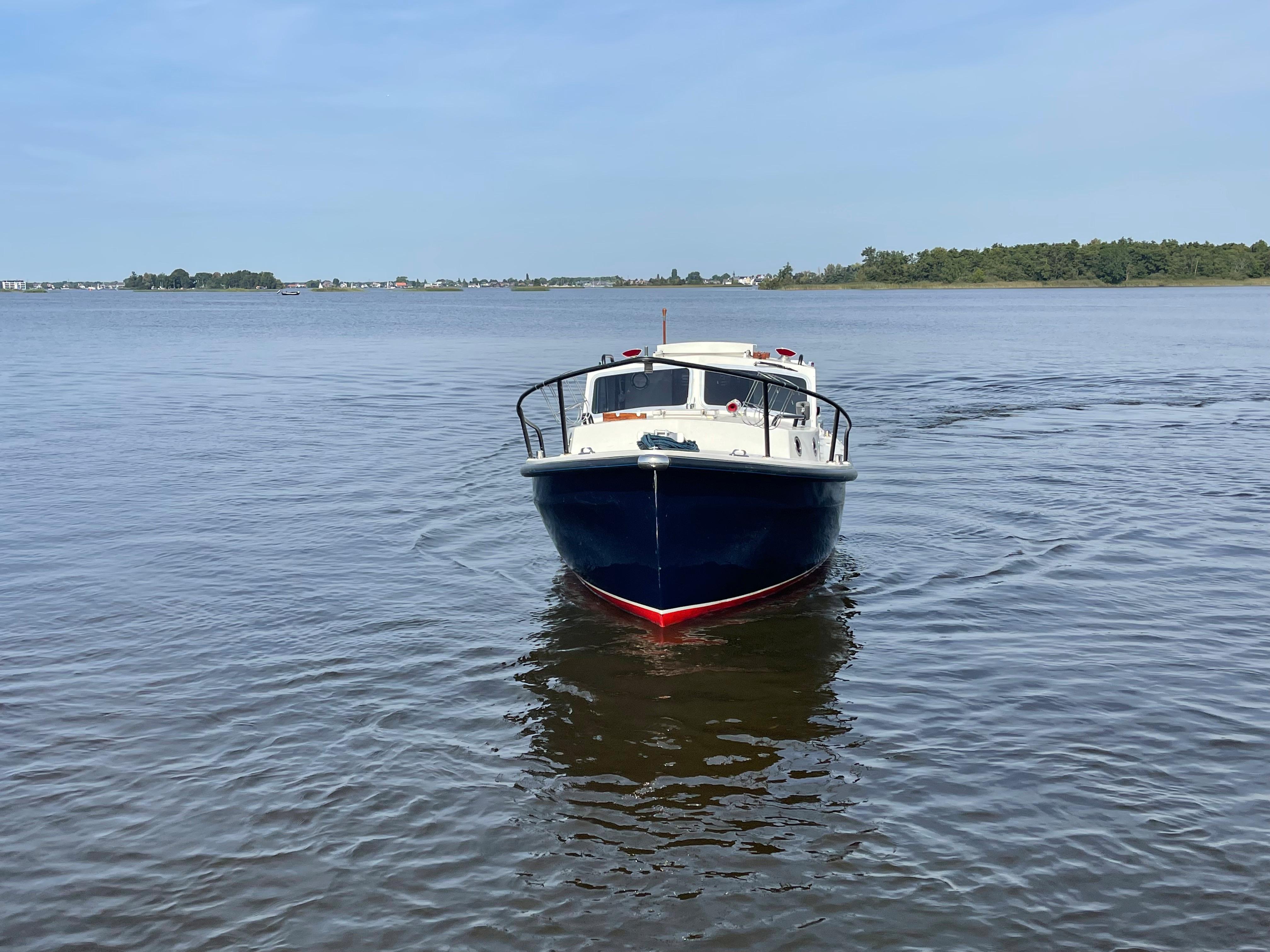 ONJ Spurt Loodsboot Cabinsloep 760 foto: 5