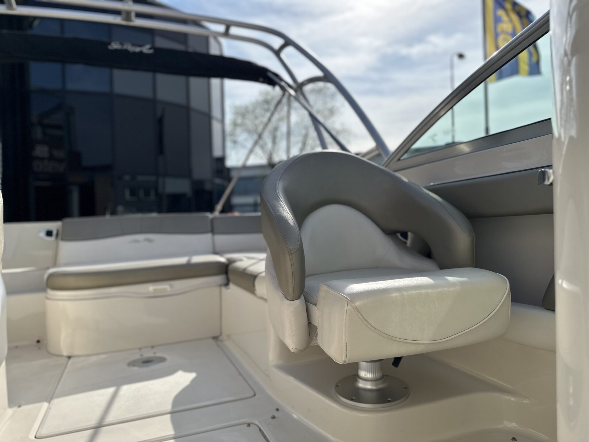 Sea Ray 240 Sundeck foto: 29