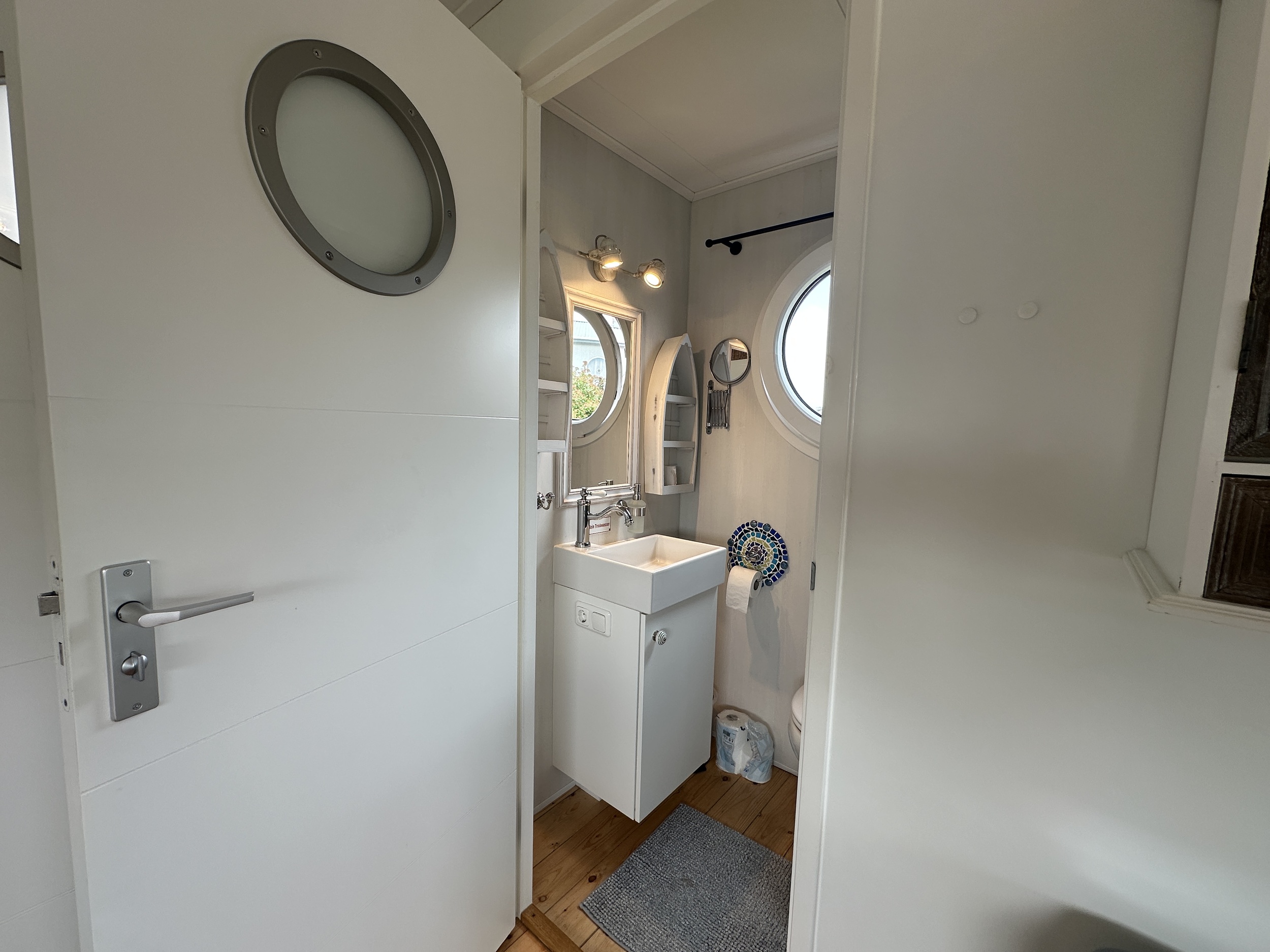 Lotus Houseboats 12 XT - Boven Besturing foto: 18