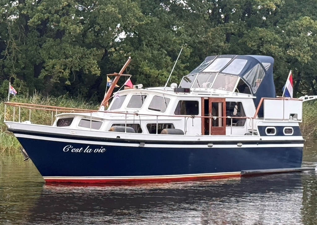 Luxe Motor 27.23
