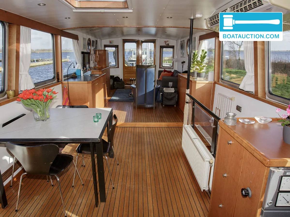 Patrouilleboot 2300 foto 5