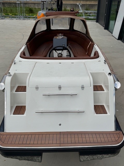 Maxima  600 Tender foto 4