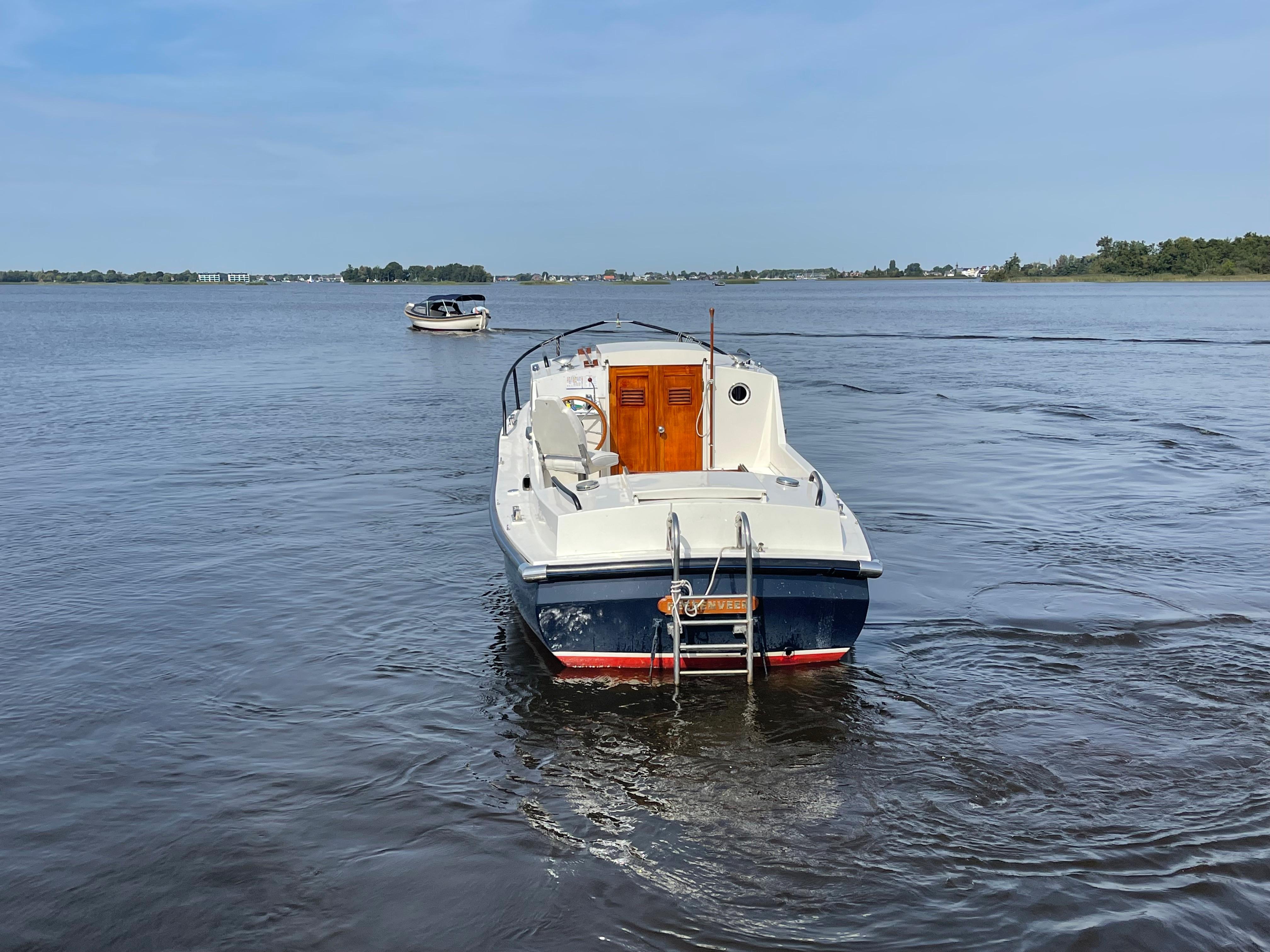 ONJ Spurt Loodsboot Cabinsloep 760 foto: 6