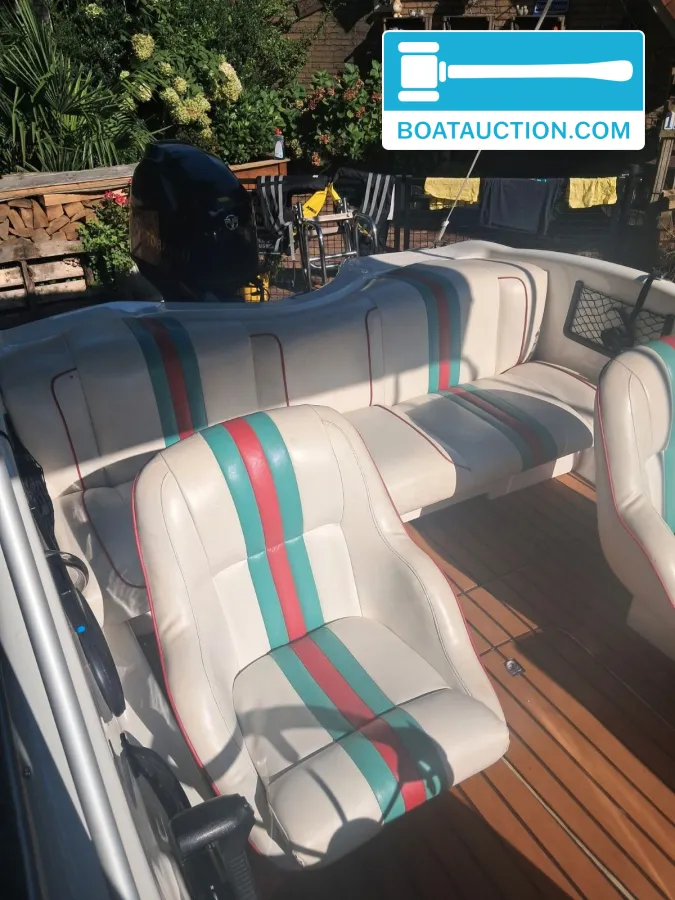 Dynamic 5000 Bowrider foto: 6