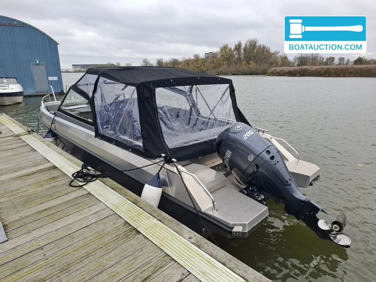 Buster Magnum foto 5