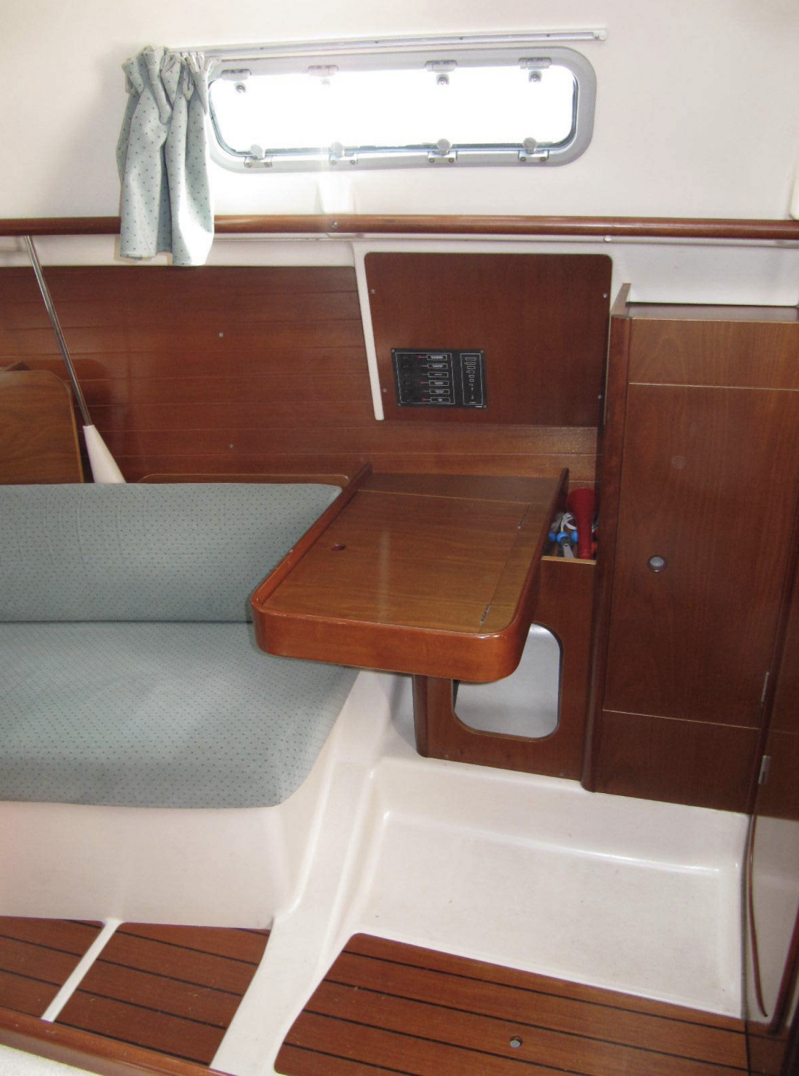 Beneteau Oceanis 281 foto: 24