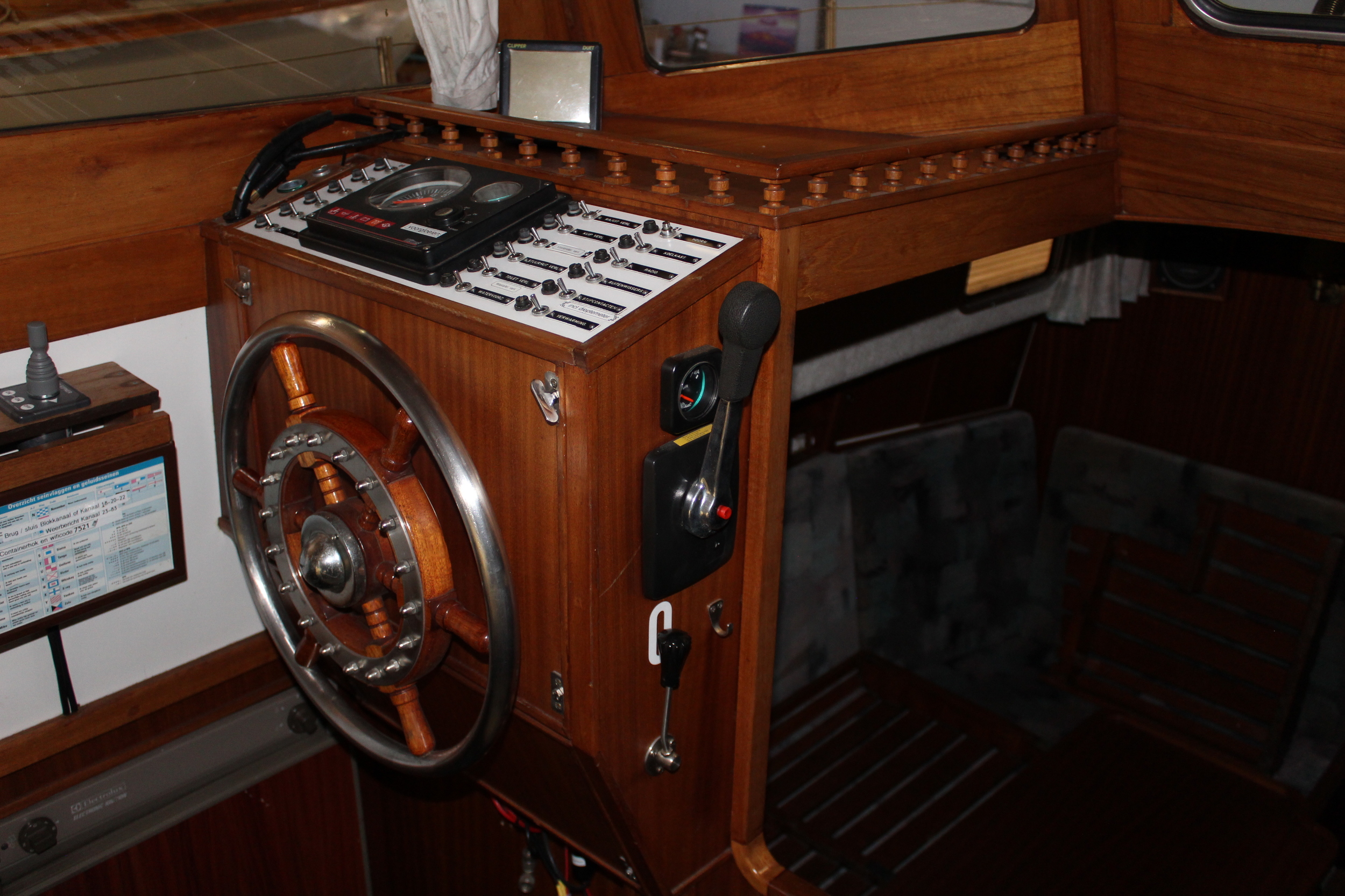 Taling 30 ST Motorsailer foto: 14