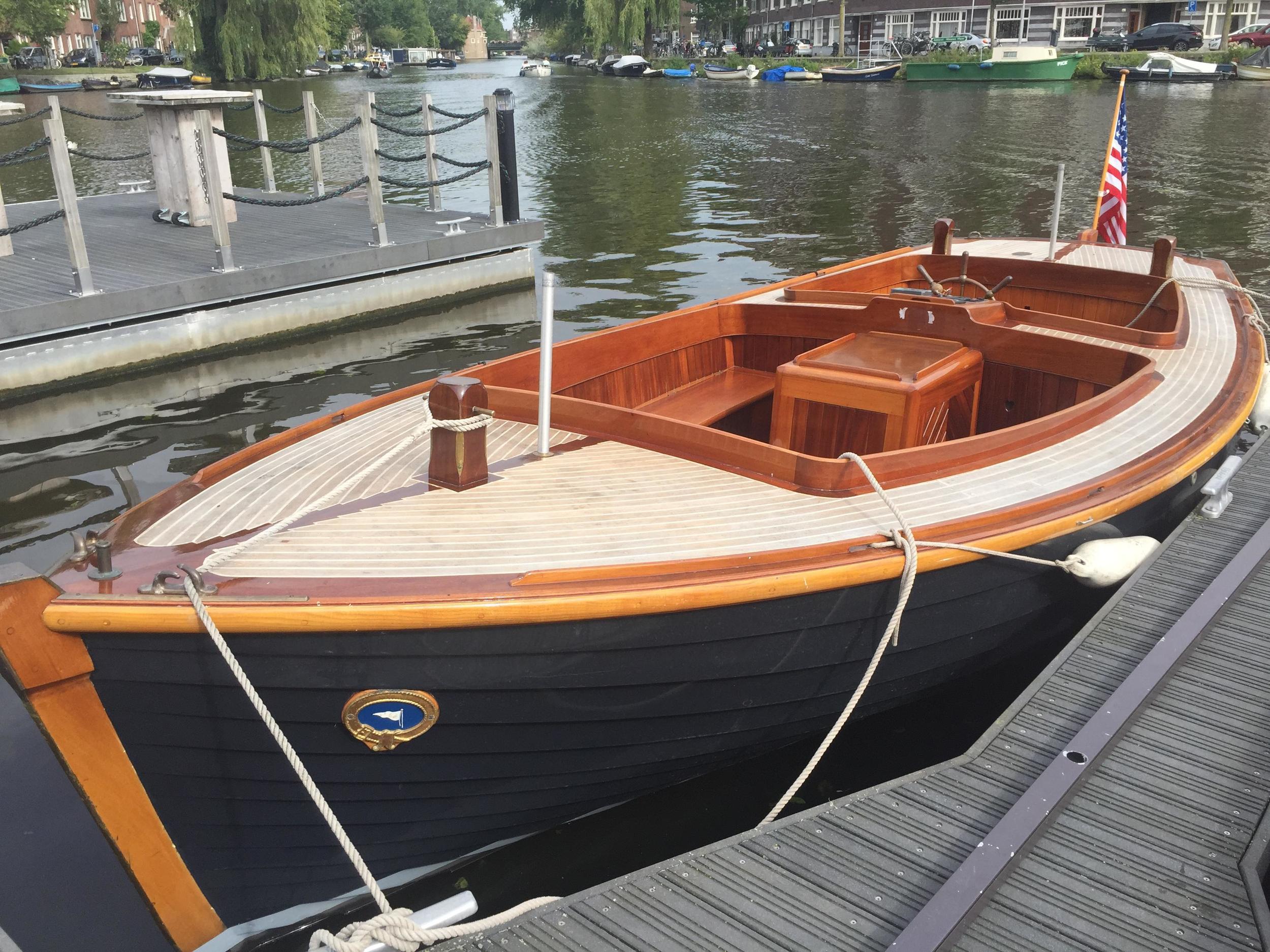 Overnaadse Sloep 750