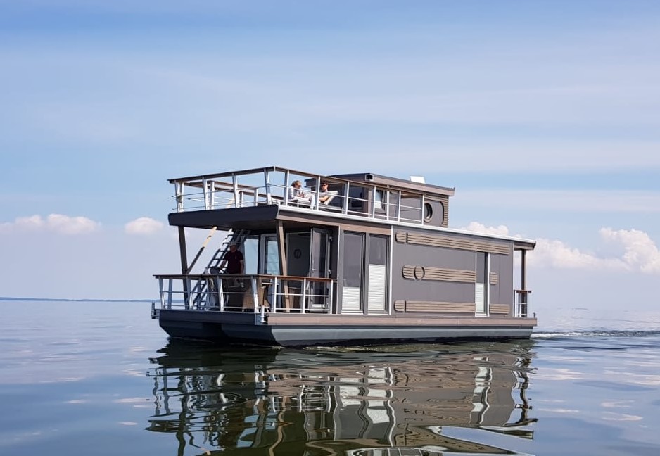 Houseboat  Under Dock  18 foto 2