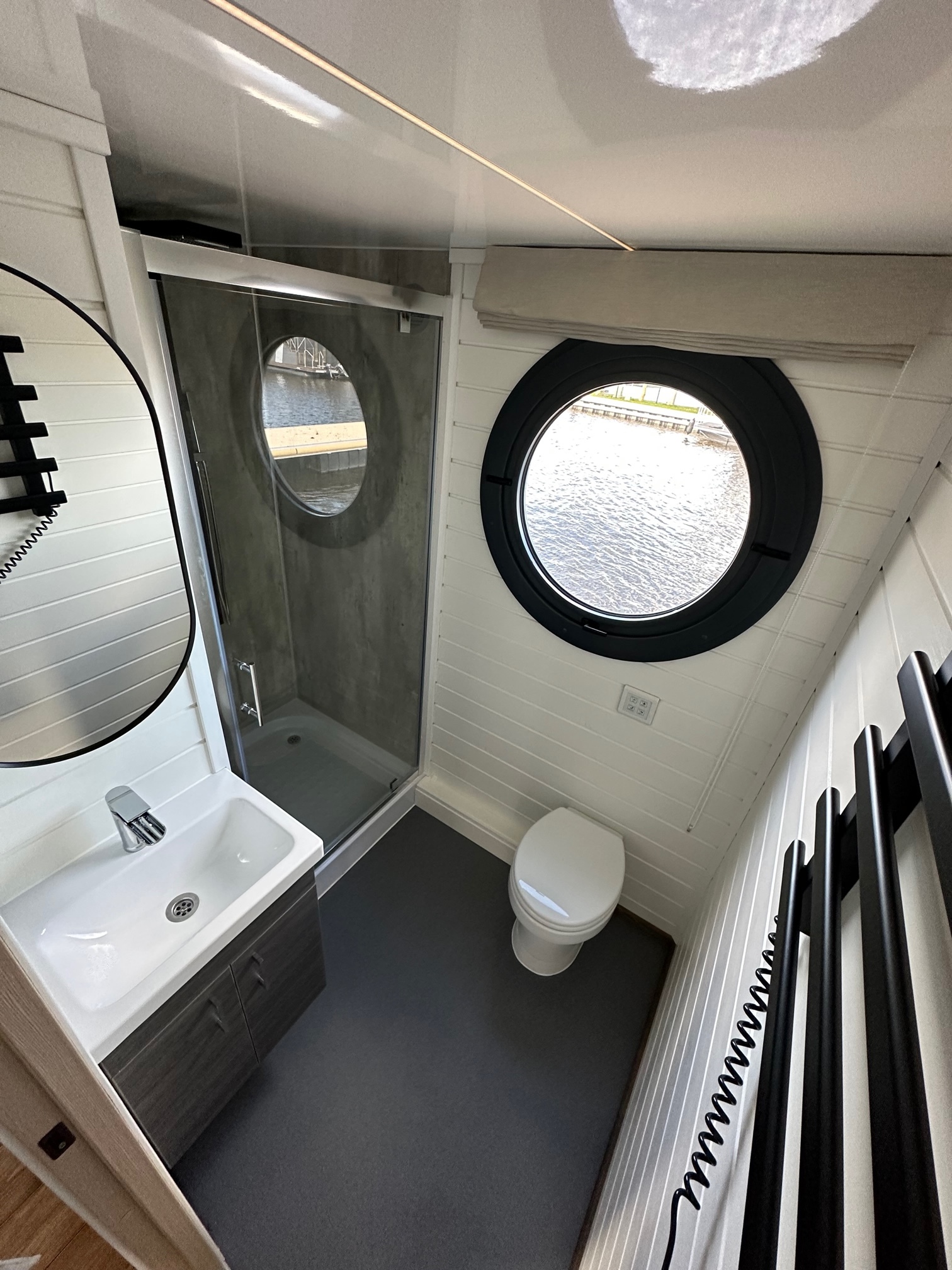 Nordic Season NS 40 Eco 36m2 Houseboat foto: 39