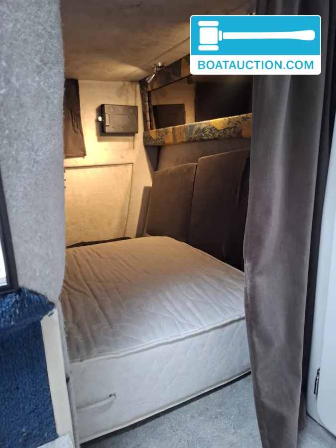 Chaparral 2370 SL foto: 15