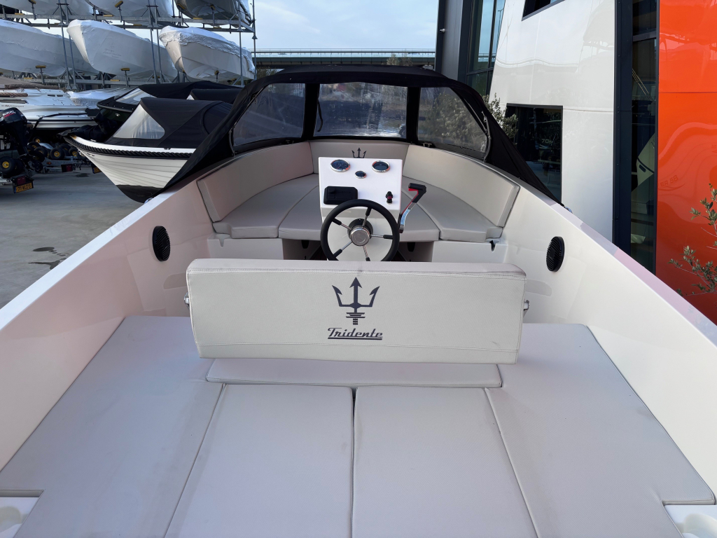 Tridente 19 Overjarig foto 5