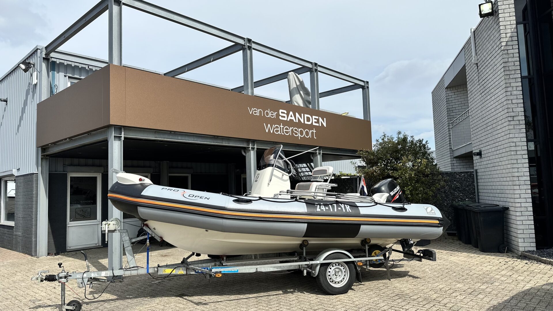 Zodiac Pro open 550