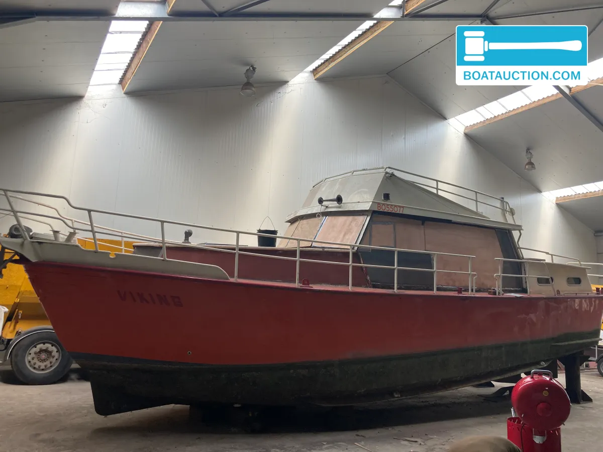 Bateau de patrouille 1200