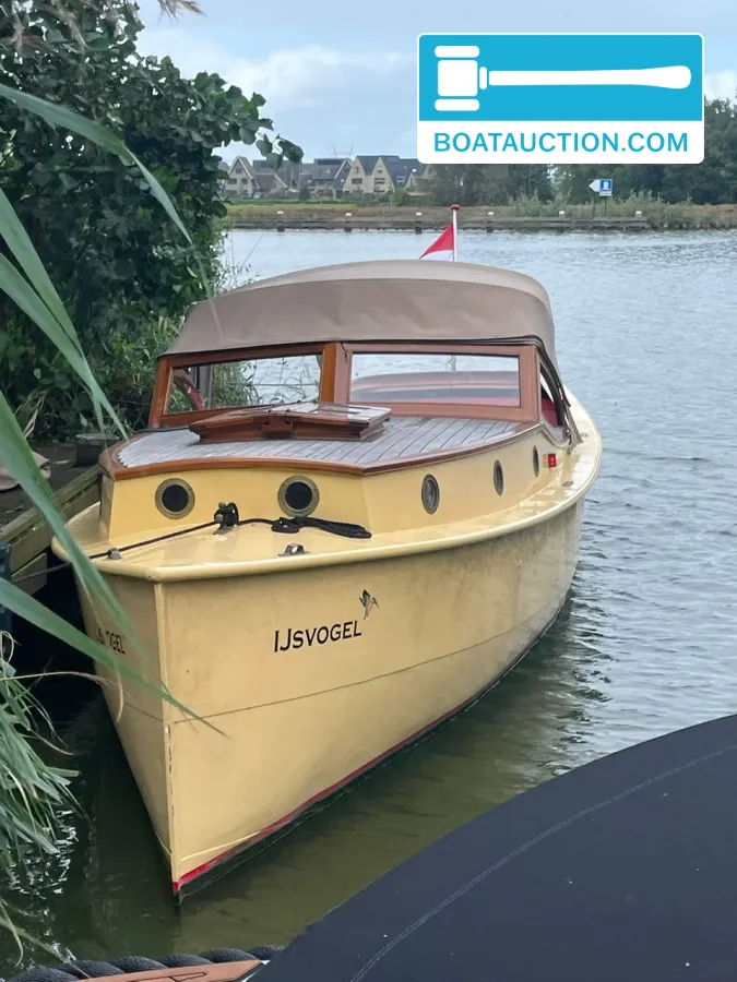 Salonboot 