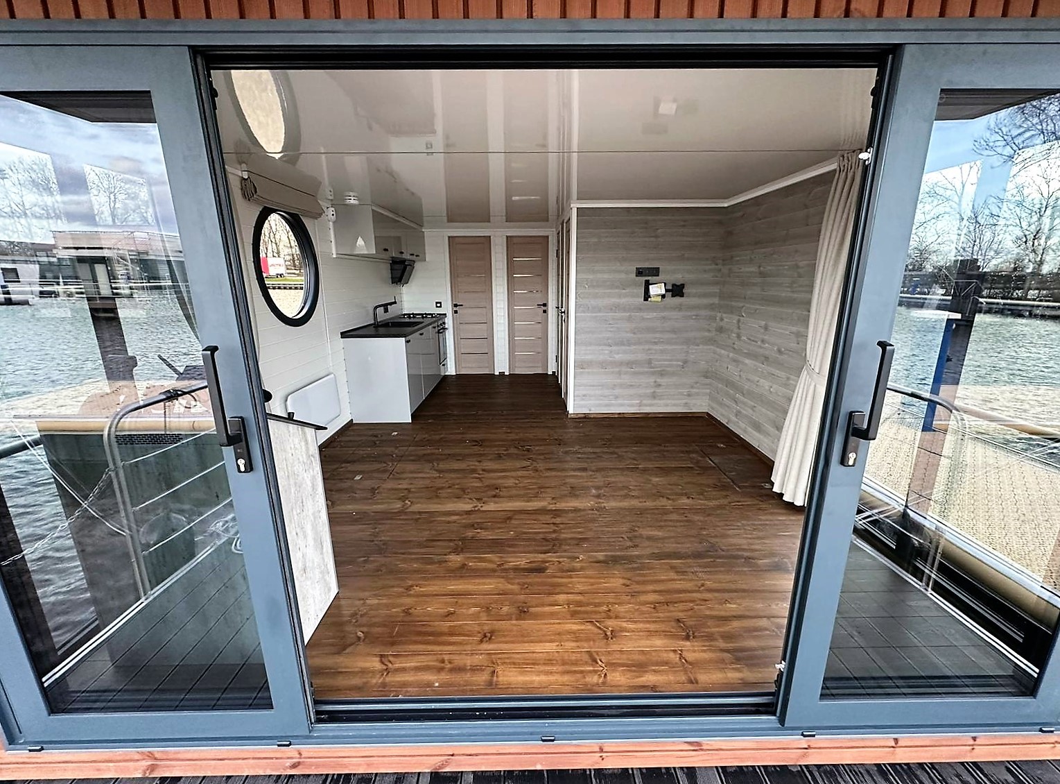 Nordic Houseboat NS 40 Eco 36m2 foto: 22