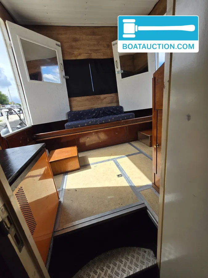 Motorboot 900 foto 5