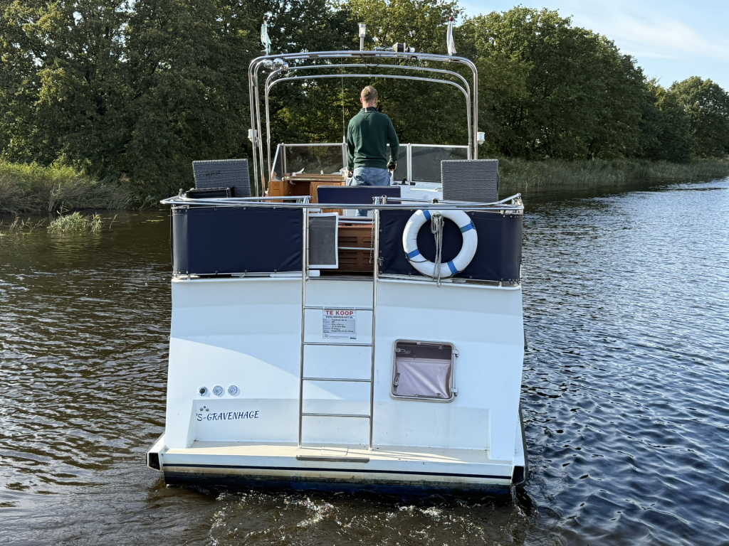 Intership 1050 AK foto 3