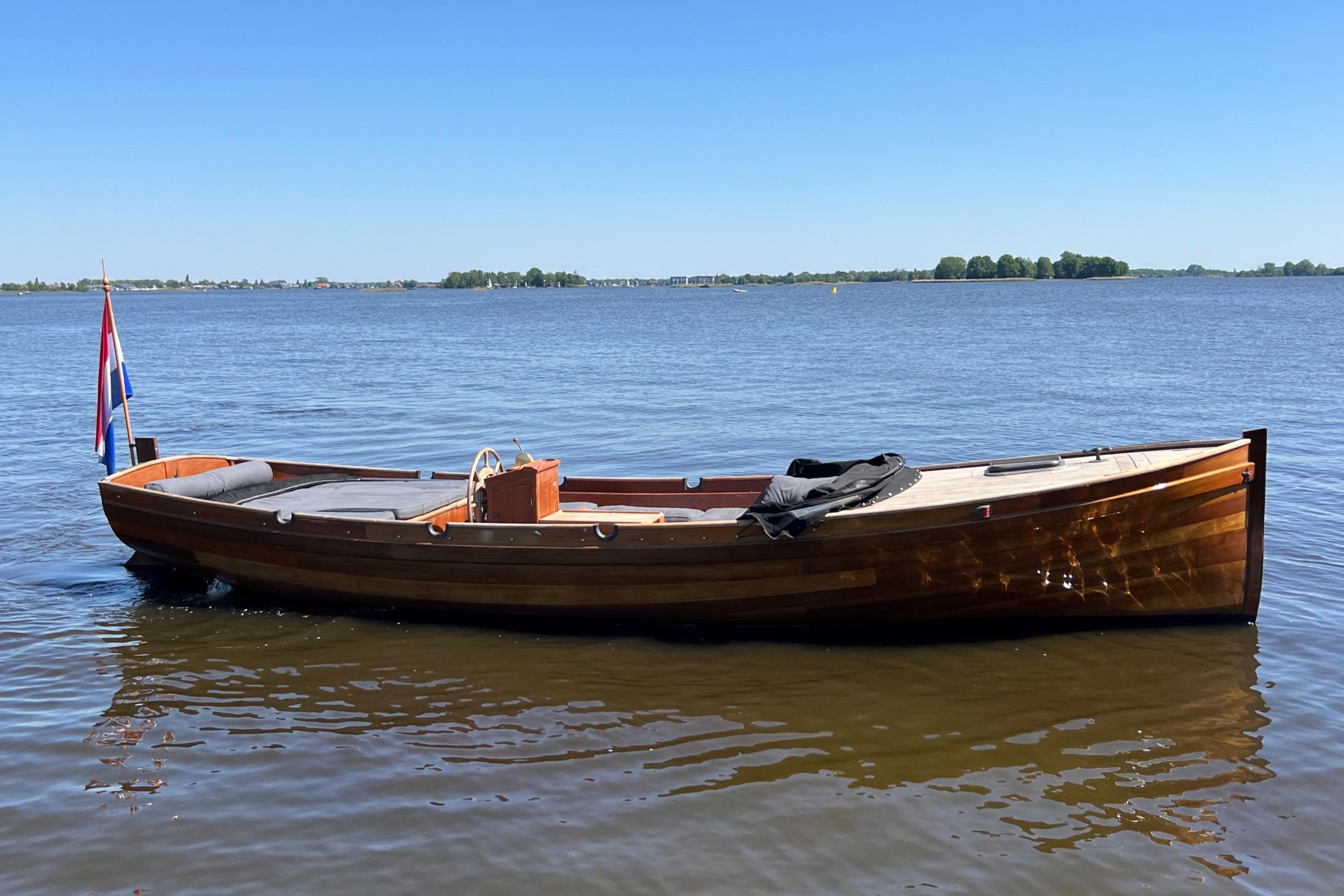 Van Speijk 26