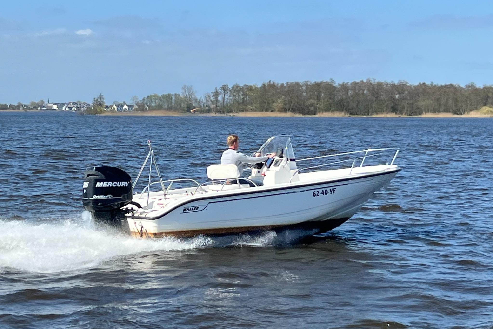 Boston Whaler 180 Dauntless