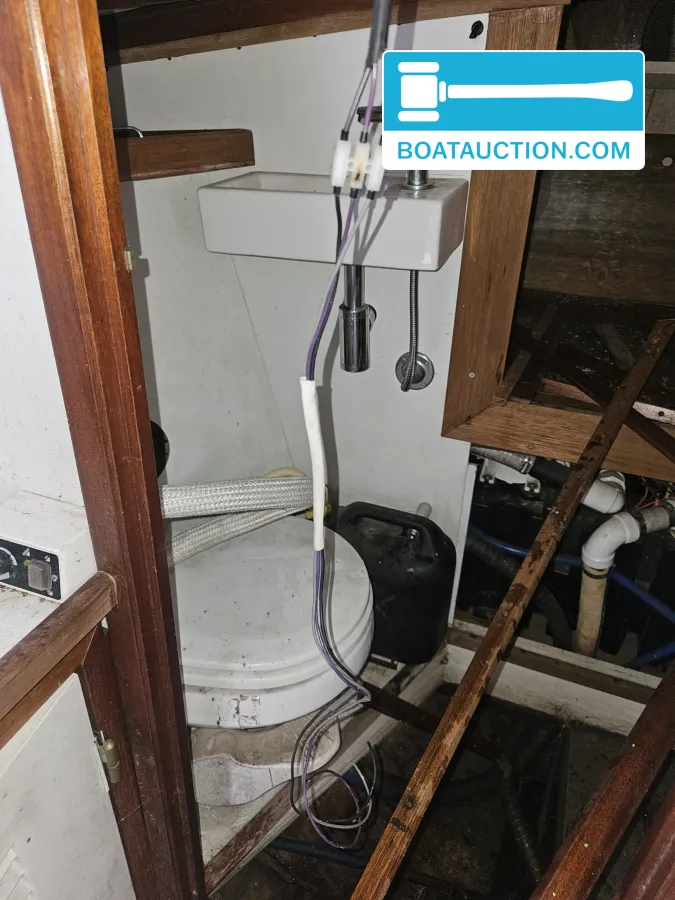 Island Plastics 24 foto 5