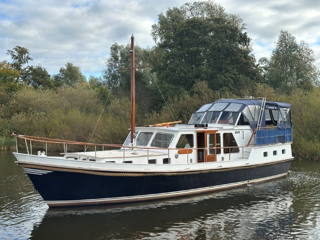 De Ruiterkruiser 1370 AK foto 1