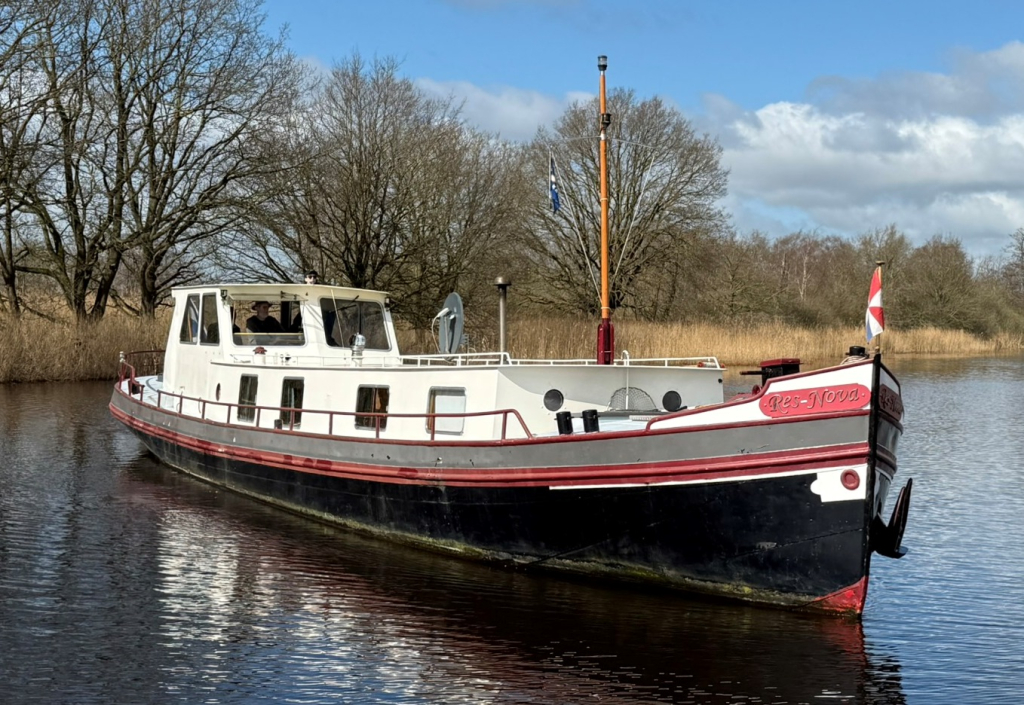Beurtschip  Res Nova foto: 5