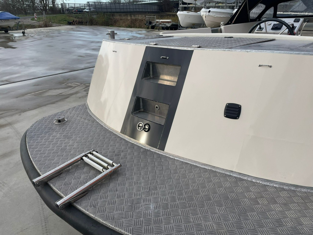 Van Vossen 777 Tender Occasion foto 5