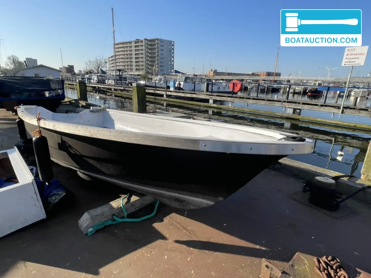 Rowing boat 400 foto: 11