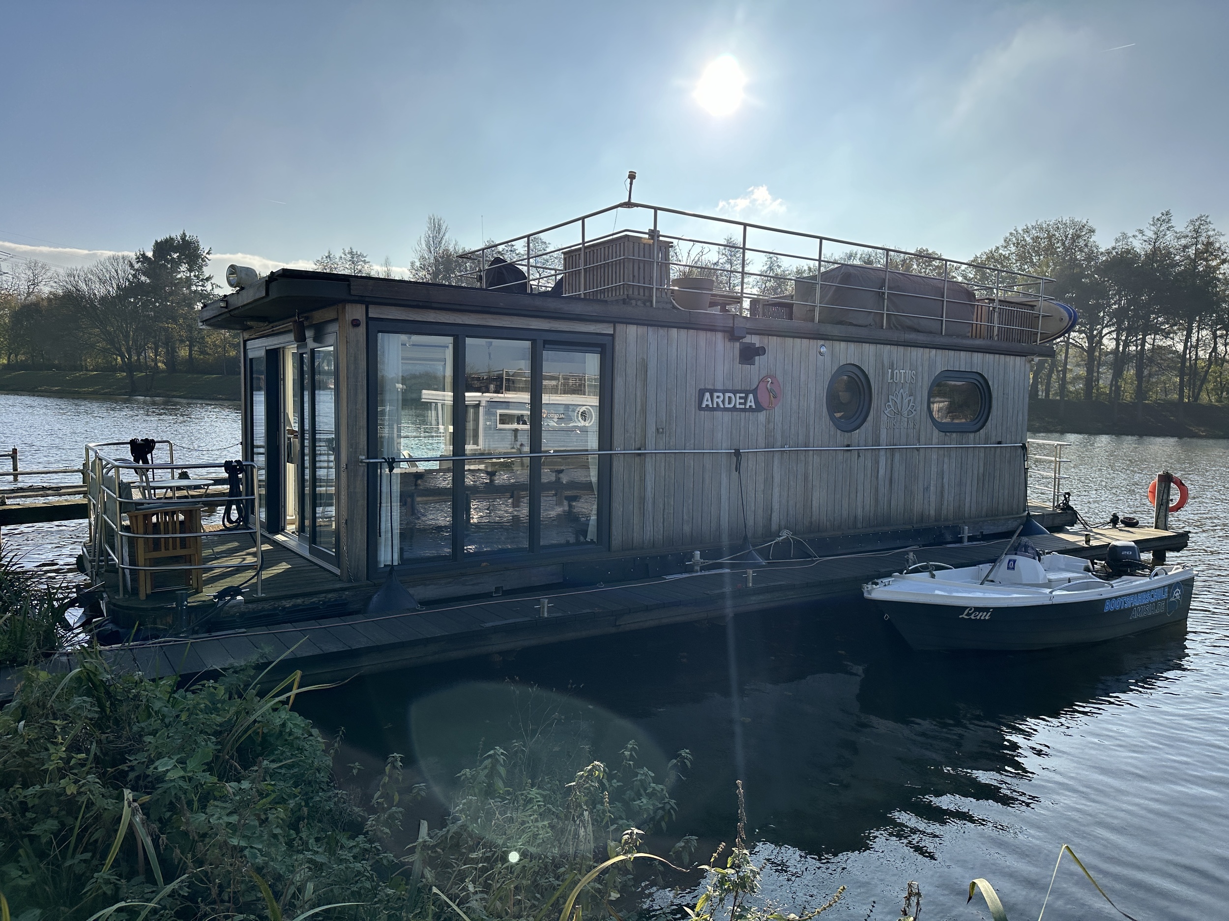 Lotus Houseboats 12 XT - Boven Besturing foto: 37