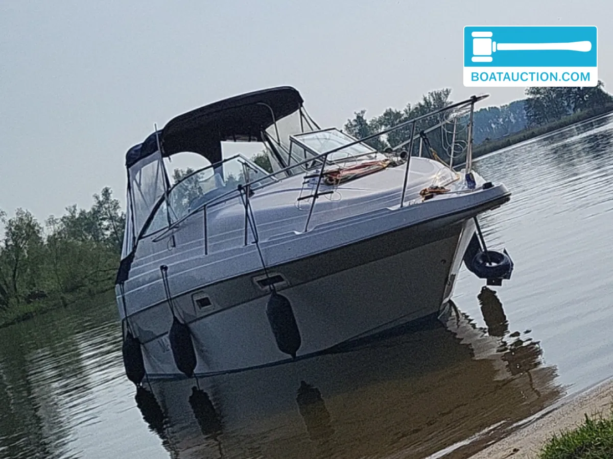 Maxum 2400 SCR foto 1