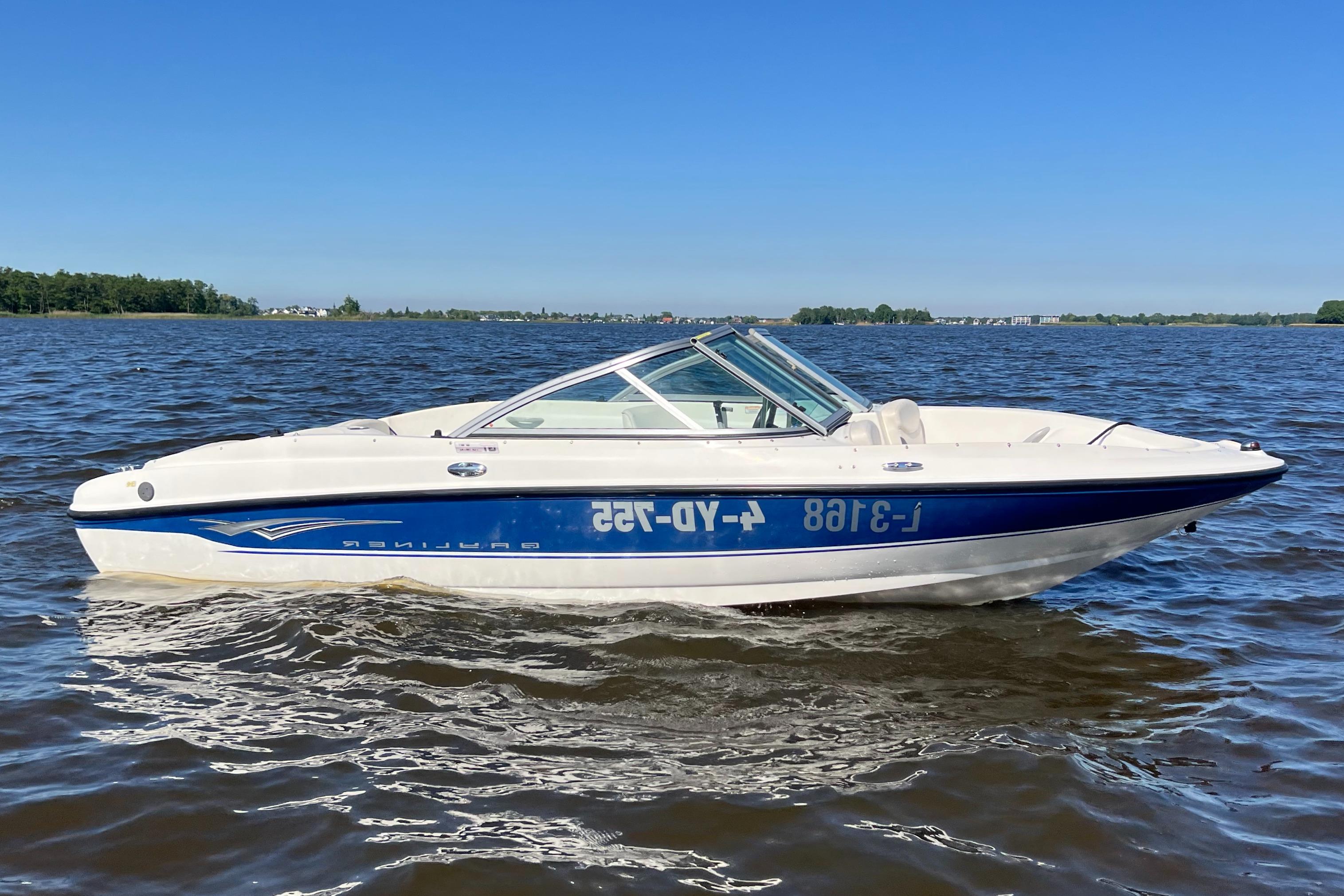 Bayliner 175 Bowrider foto 1