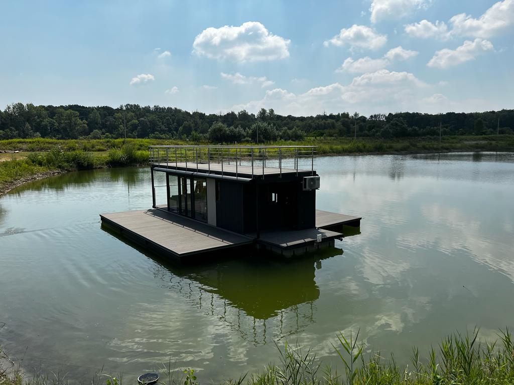 Shogun Mobile Houseboat foto: 19