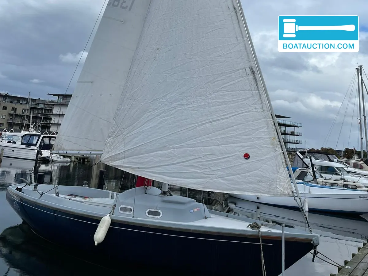 Shipman 28 foto 5
