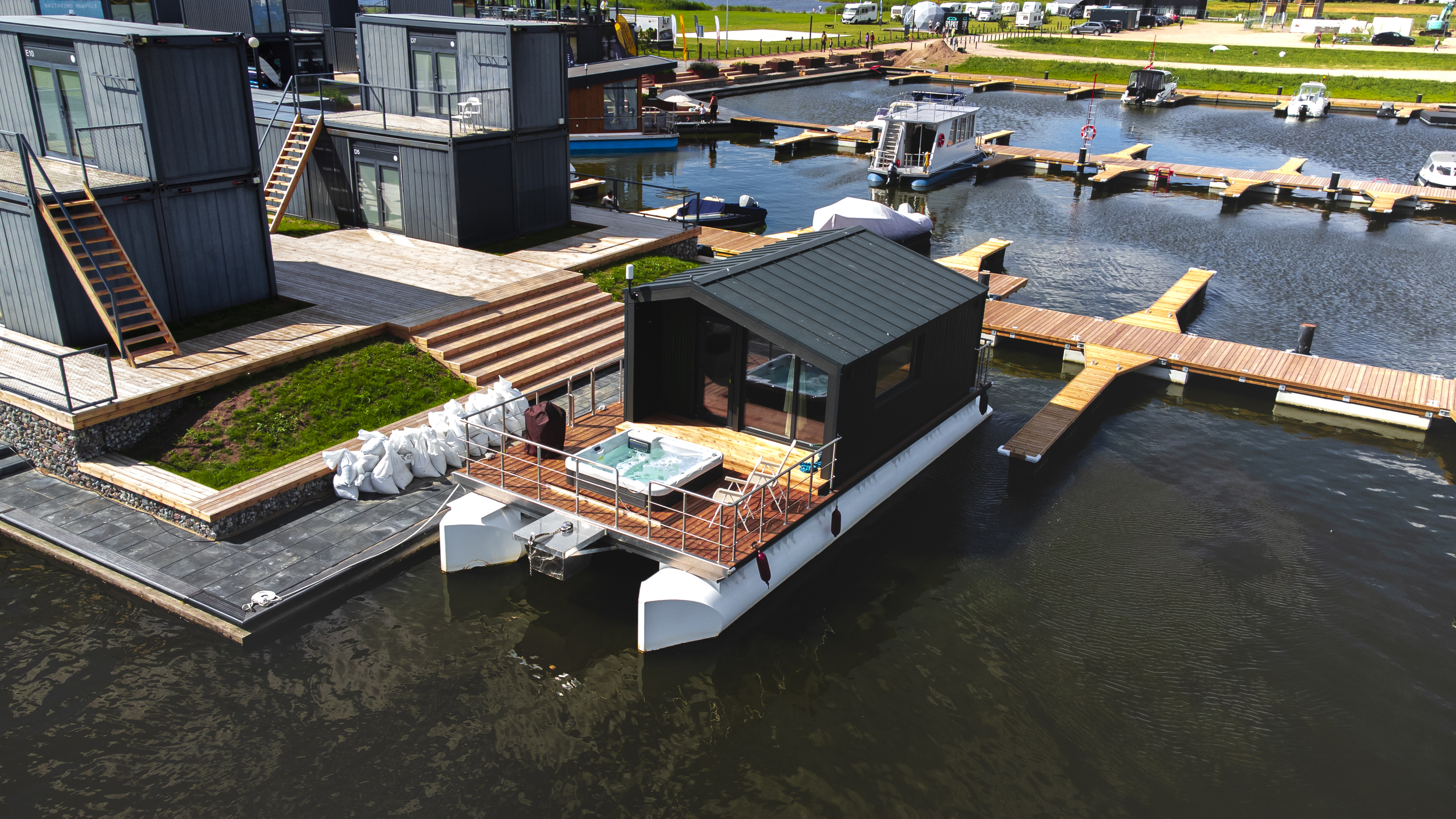Twin M-Cabin Houseboat foto: 10
