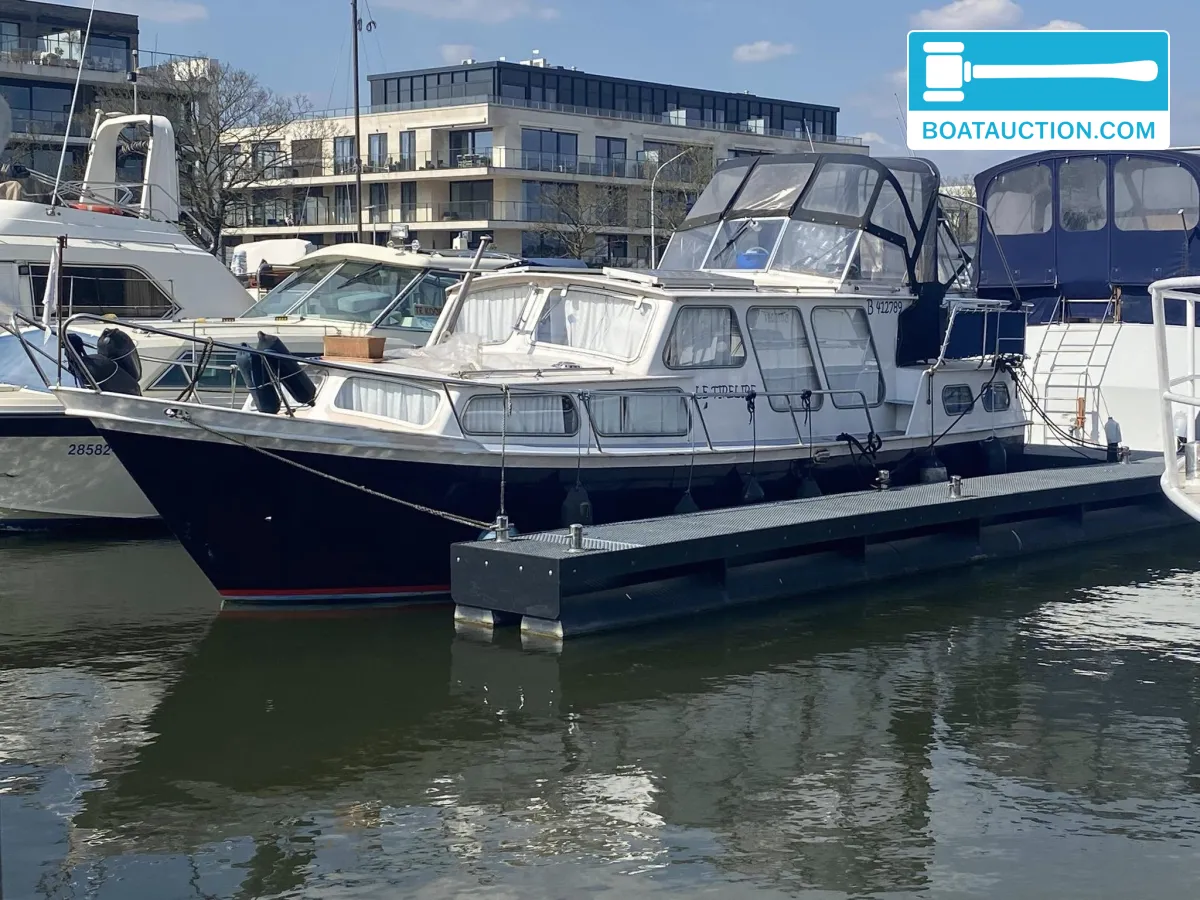 Dufour 1800
