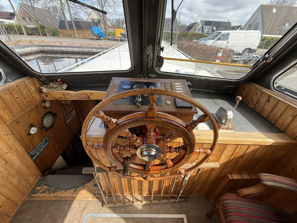 Beurtschip  Res Nova foto: 13